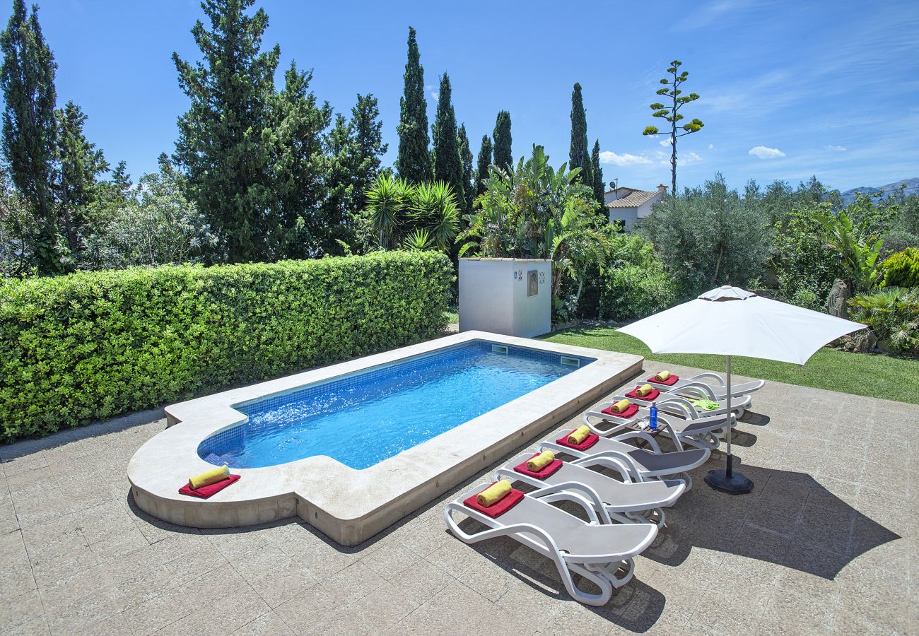 Villa in Puerto Pollensa - VILLA BOCORIS - 15 MIN WALK TO THE BEACH