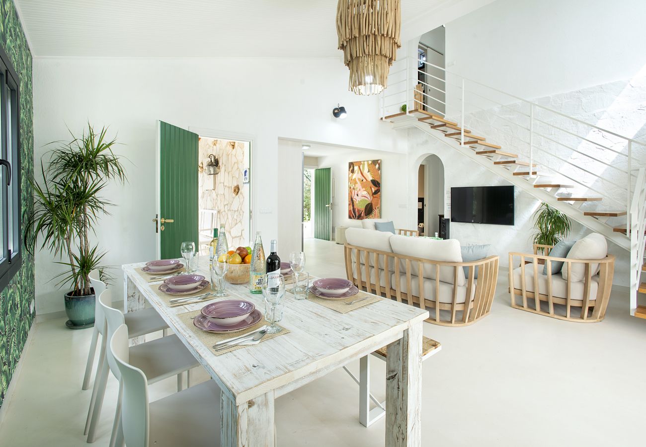 Villa in Puerto Pollensa - VILLA BOCORIS - 15 MIN WALK TO THE BEACH