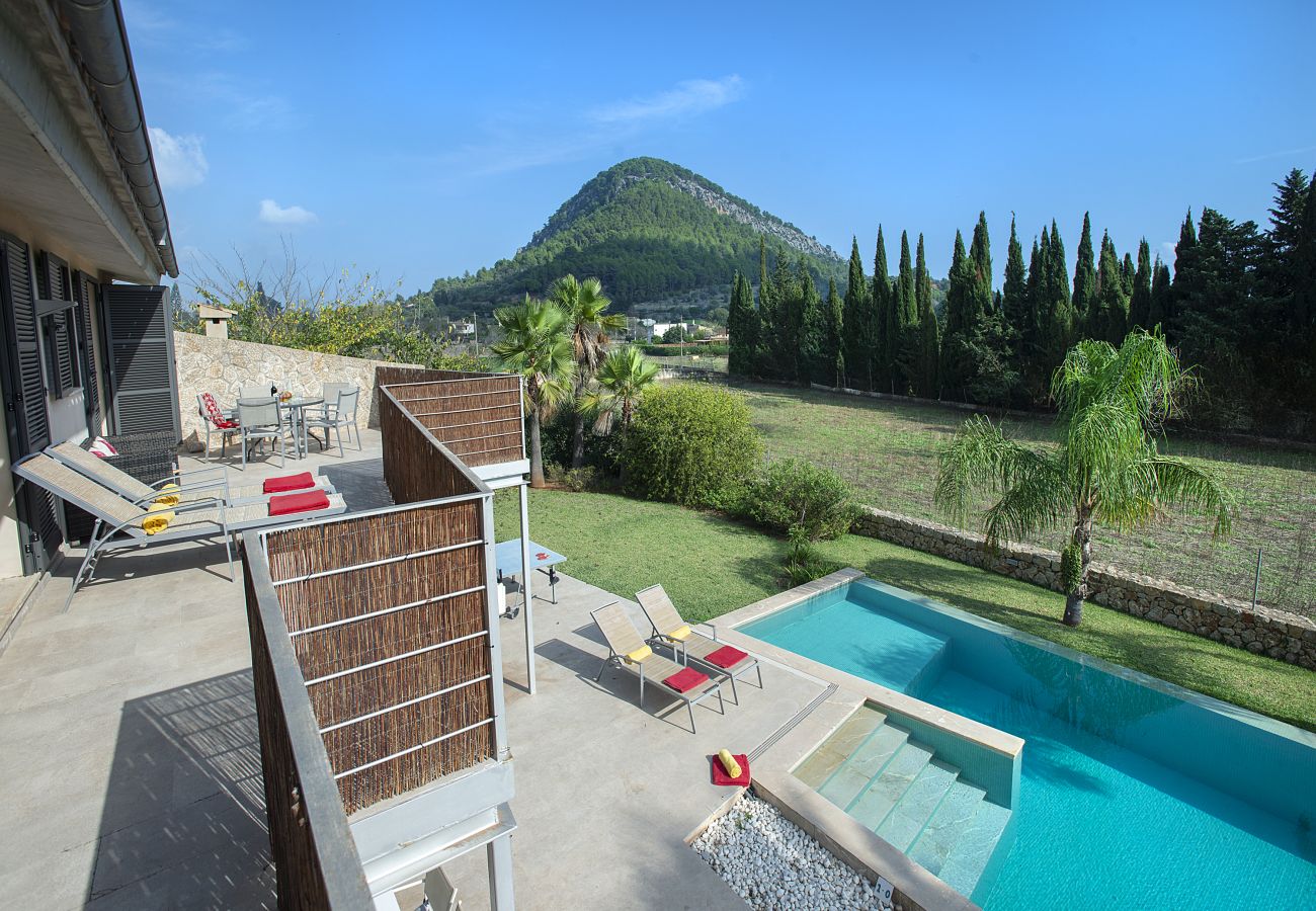 Villa in Pollensa - FINCA TEREU - LUXUSRÜCKZUG MIT BERGBLICK