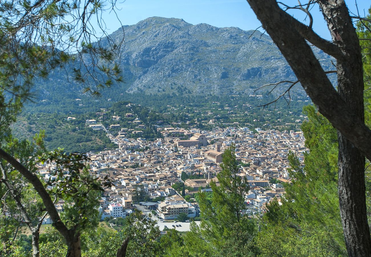 Villa in Pollensa - FINCA TEREU - LUXUSRÜCKZUG MIT BERGBLICK