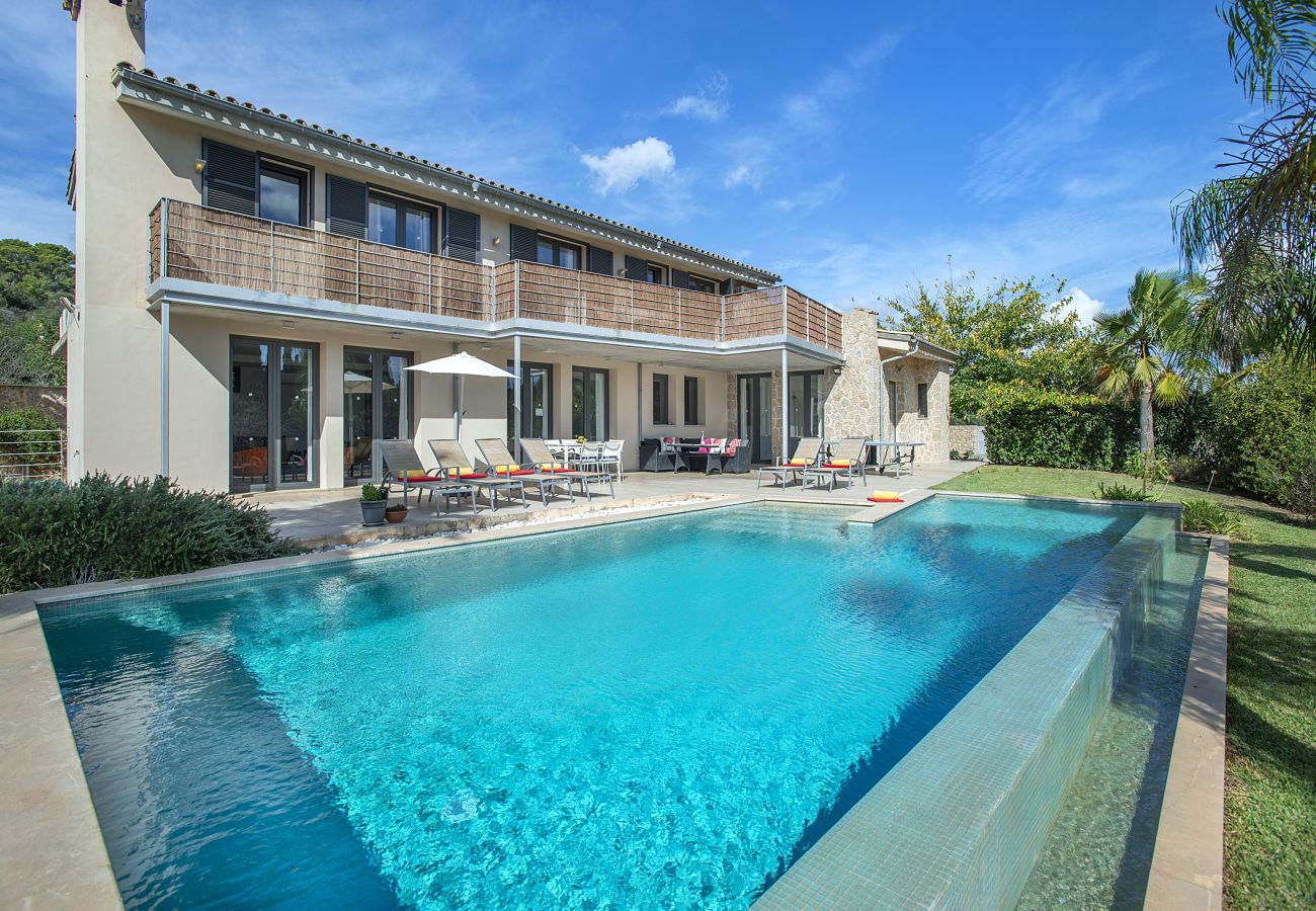 Villa en Pollensa - CHALET TEREU - RETIRO DE LUJO CON VISTAS A LA MONTAÑA