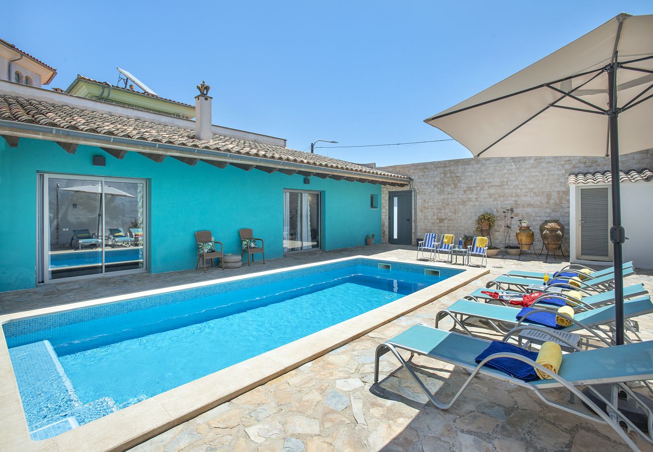 Villa in Sa Pobla - VILLA FRIDA  - EXCLUSIVE HOLIDAYS