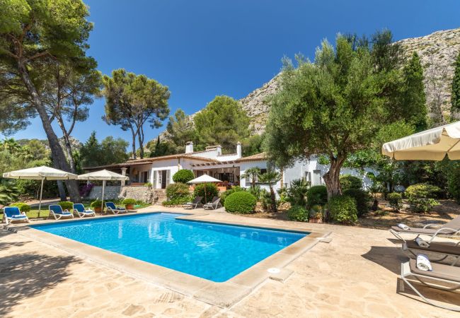 Villa/Dettached house in Pollensa - VILLA BELLA FONTE - LUXURY RETREAT