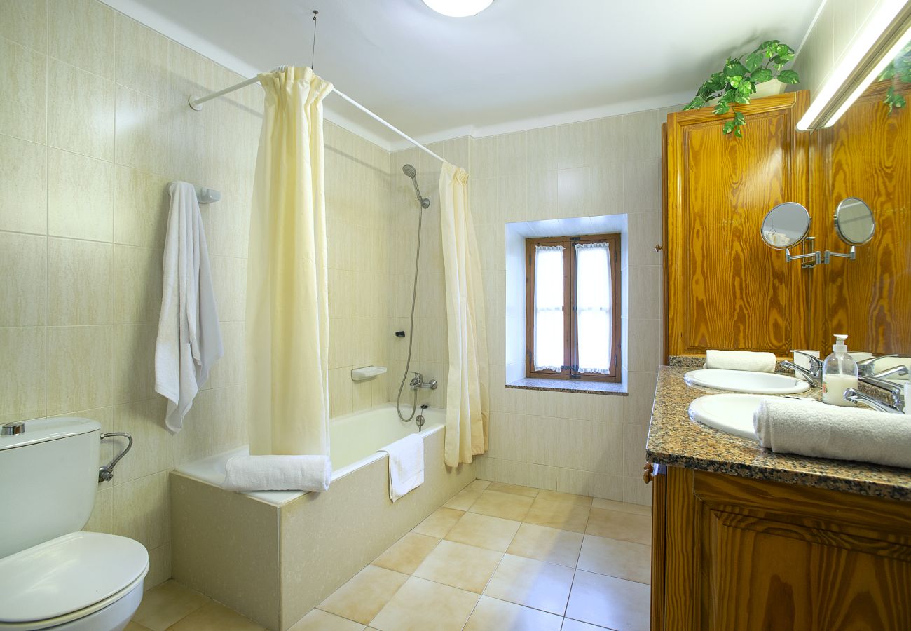 Villa in Pollensa - VILLA CAN BANDERA - RUSTIC STAY