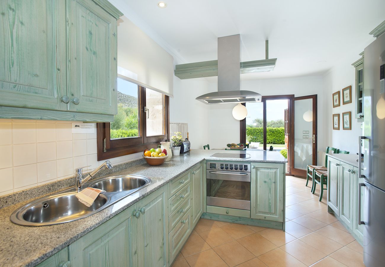 Villa in Pollensa - VILLA ROSTOYA - 10 MIN WALK TO THE OLD TOWN